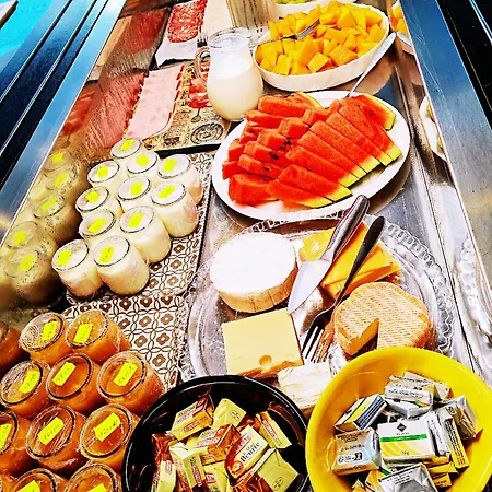 酒店 勒阿弗尔中心宜必思尚品酒店 3*