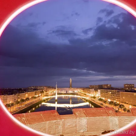 勒阿弗尔中心宜必思尚品酒店 酒店