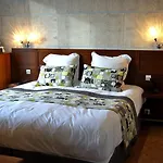 Ibis Styles Centre 3*