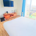 Ibis Styles Centre 3*