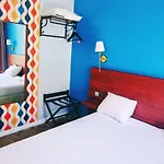 Ibis Styles Centre Hotel 3*