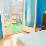 Ibis Styles Centre 3*