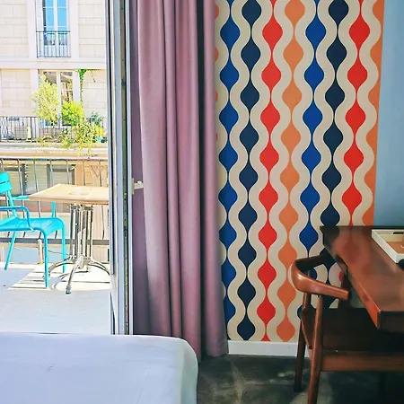 Ibis Styles Centre 3*