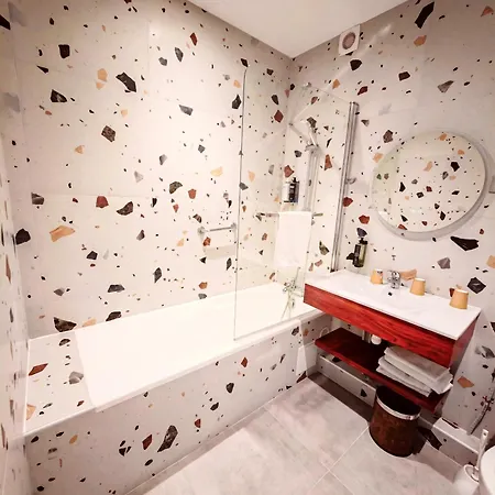 Ibis Styles Centre Hotel