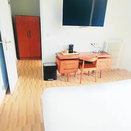 Ibis Styles Centre 3*