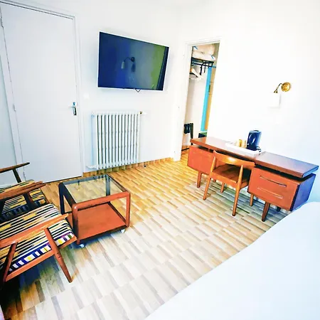 Ibis Styles Centre לה האברה