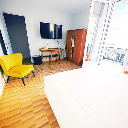 Ibis Styles Centre 3*