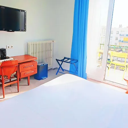 Ibis Styles Centre לה האברה