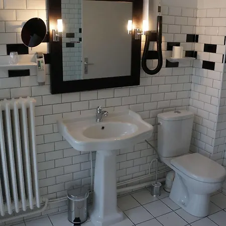 Ibis Styles Centre 3*