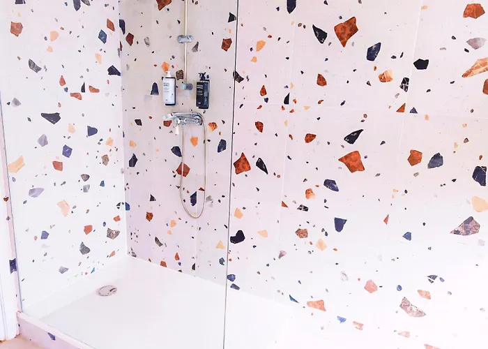 Ibis Styles Centre 3*