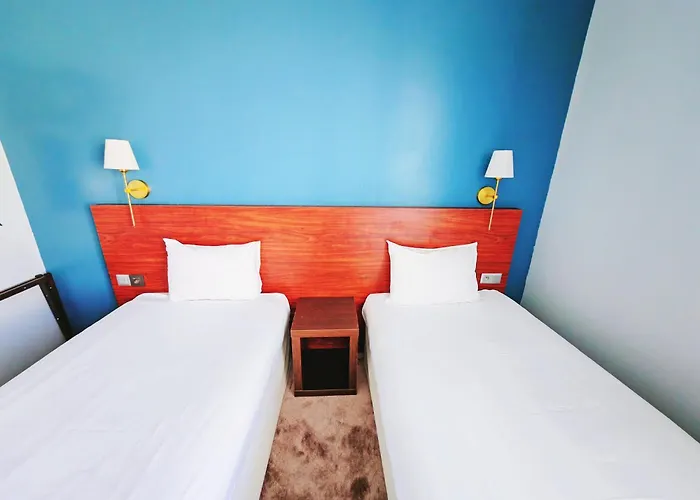 Ibis Styles Centre 3*