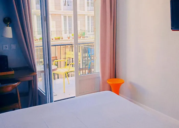 Ibis Styles Centre 3*